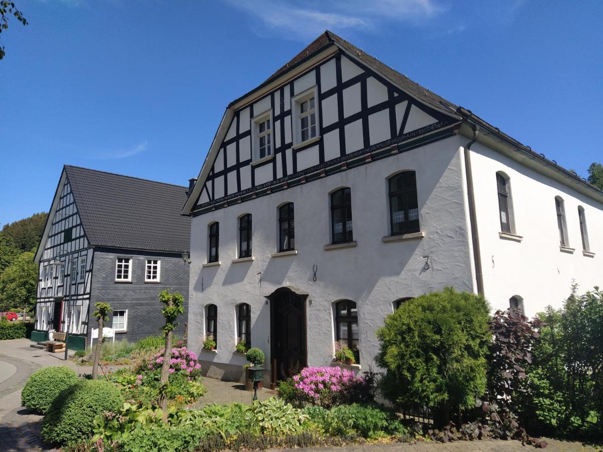 Ferienwohnung Sauerland Burgfenster Lennestadt Eksteriør bilde