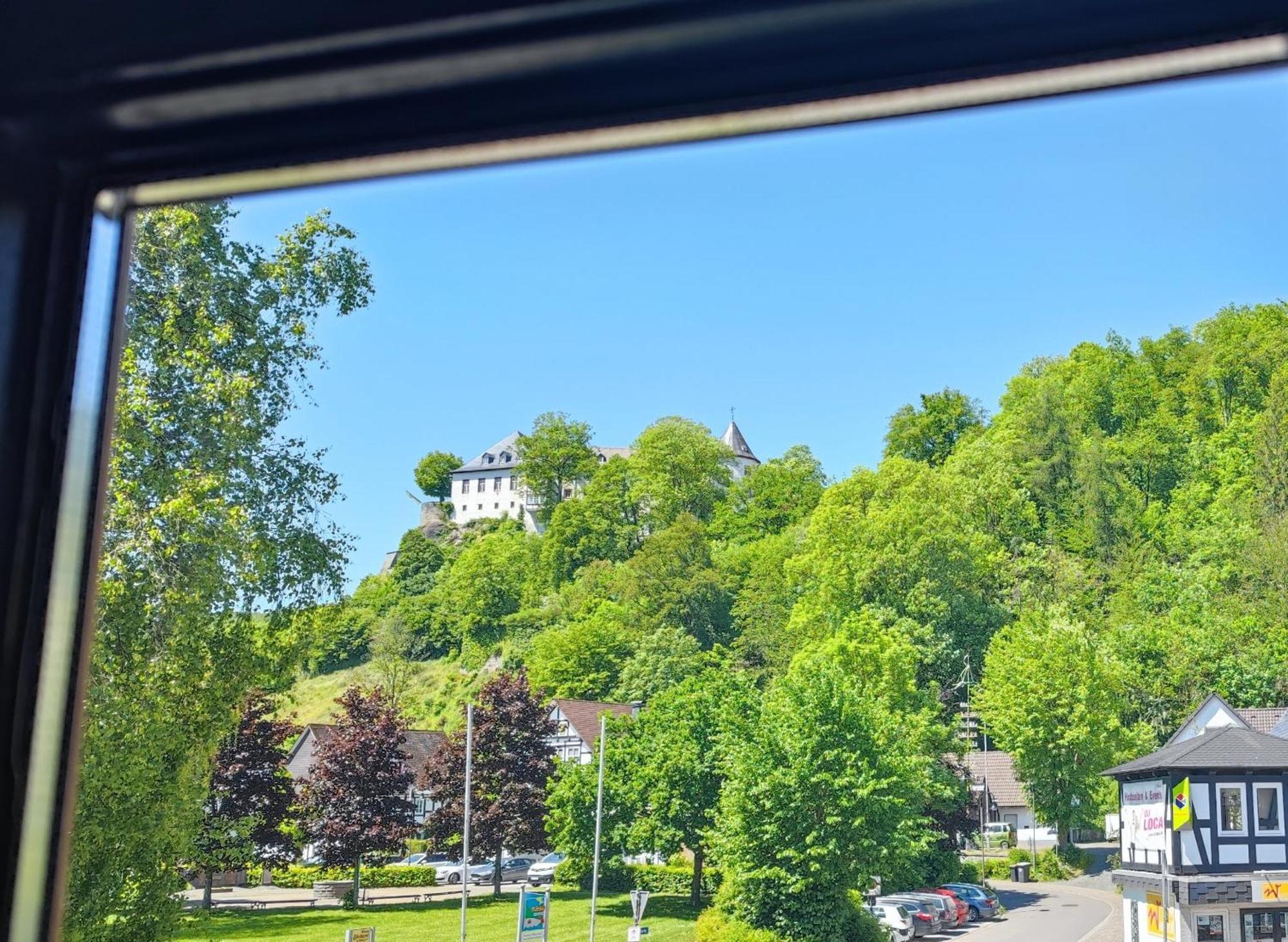 Ferienwohnung Sauerland Burgfenster Lennestadt Eksteriør bilde